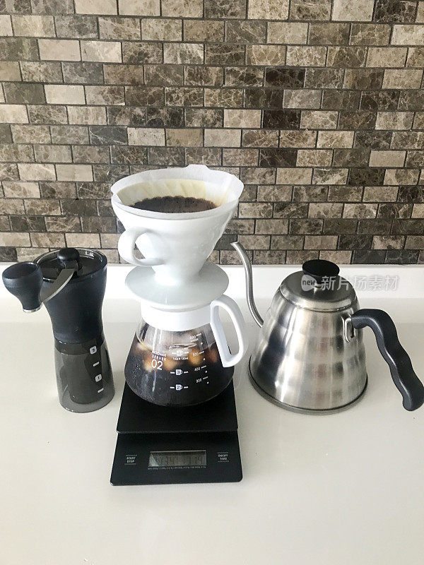 用Hario V60制作冷萃咖啡